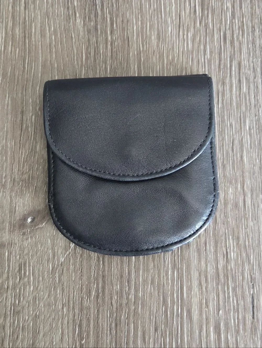 Stone Mountain Black Leather Taxi Wallet